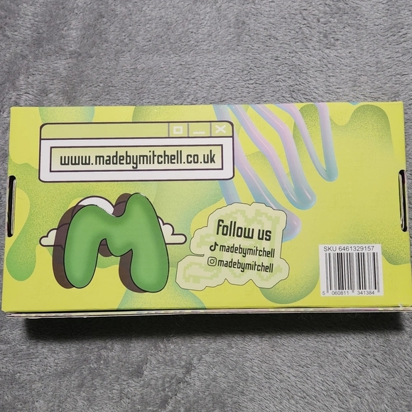 Made by Mitchell 16 Piece Makeup Brush Set - Picture 2 of 4